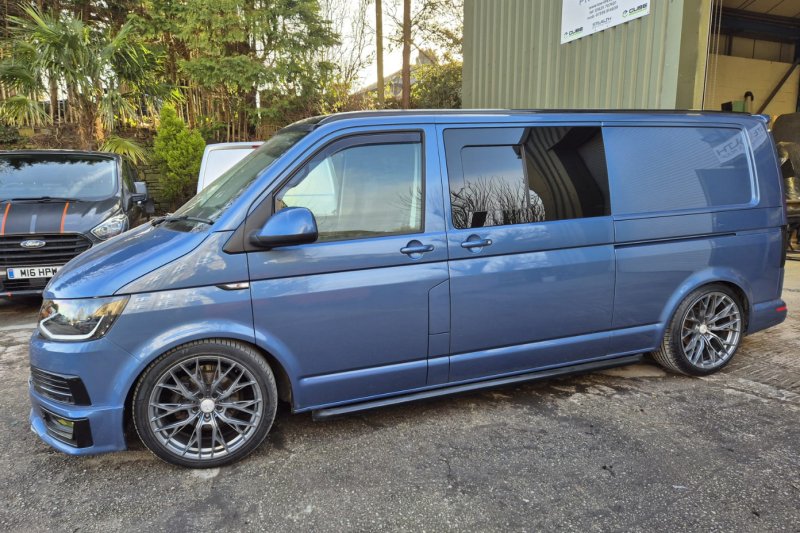 VW Stealth B2 LWB